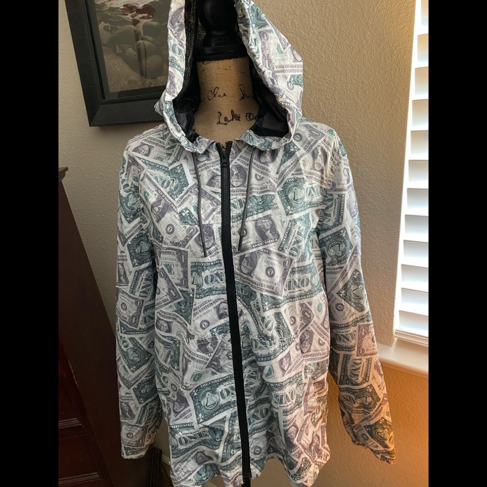 Divided Men’s windbreaker